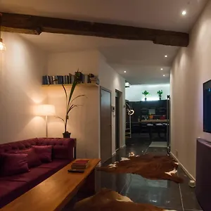  Vakantiehuis Full 4 Floors House At The Center
